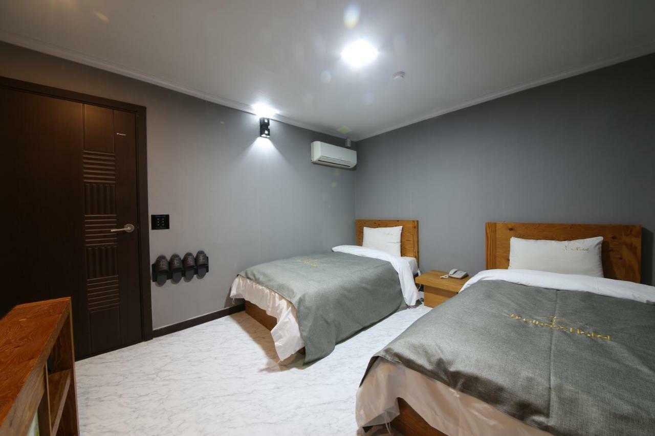 Gung Hotel Jeonju Eksteriør bilde