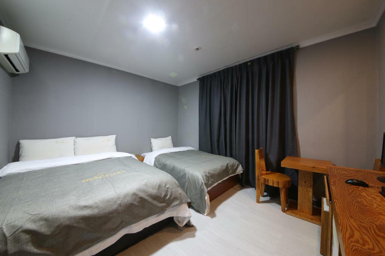 Gung Hotel Jeonju Eksteriør bilde