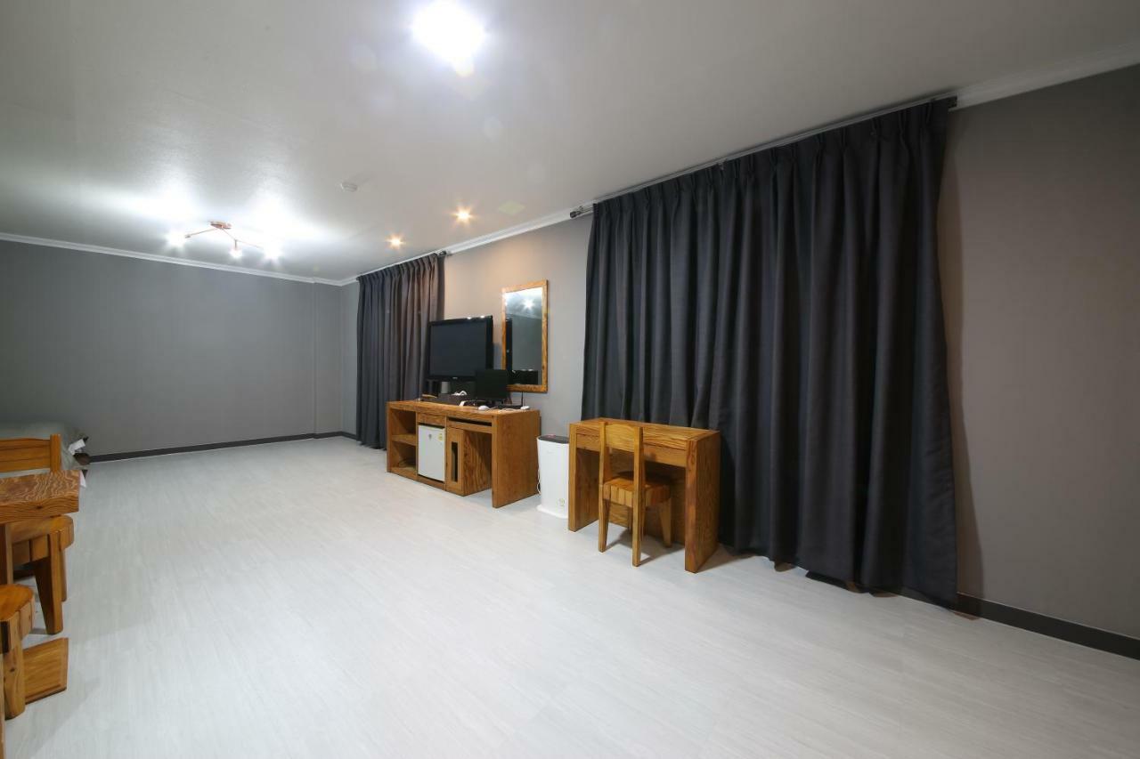 Gung Hotel Jeonju Eksteriør bilde